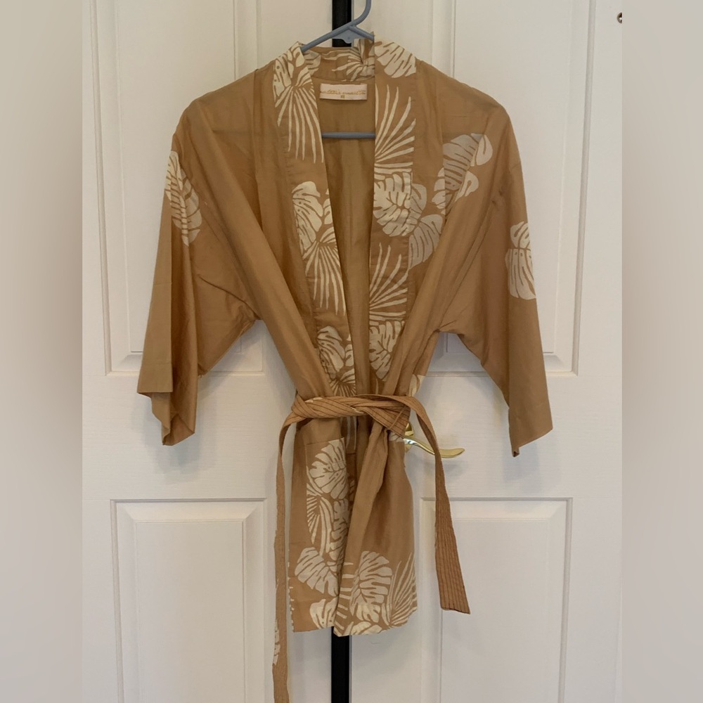 Natalie Martin kimono. Size XS. Almond and cream color with belt. Worn once